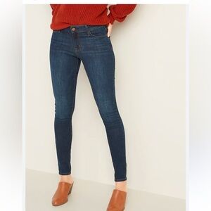 Old navy Mid- rise rockstar super skinny jeans